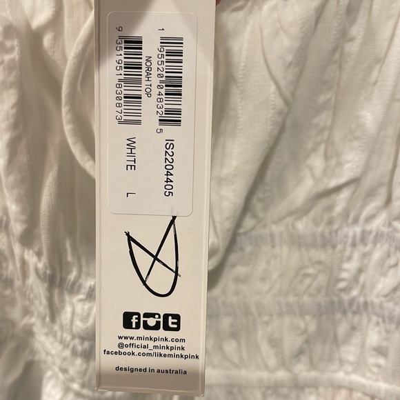 Minkpink Norah NWT 100% Cotton Top with Balloon Sleeve. - Picture 6 of 12